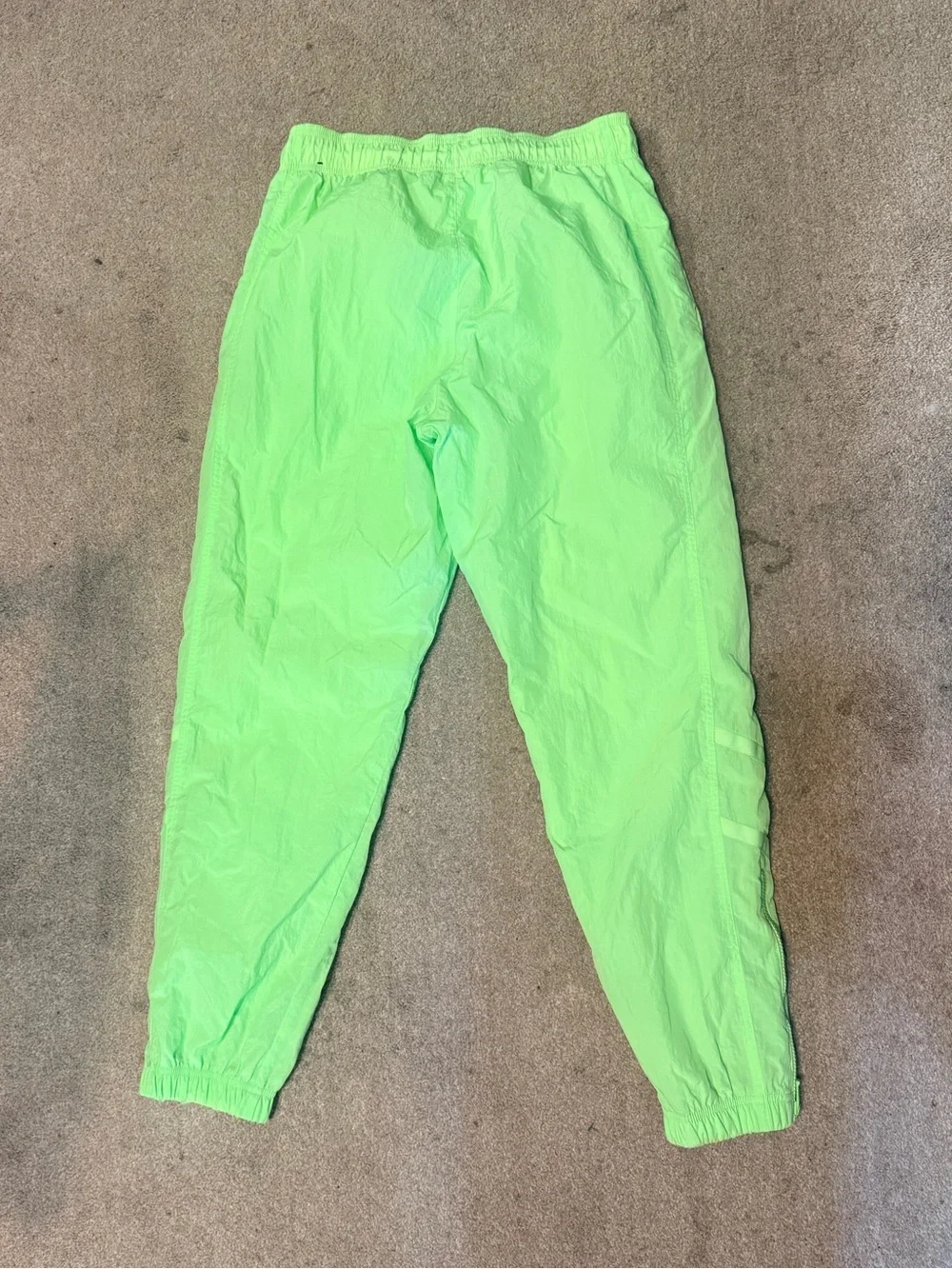 Nike Sportswear Heritage Windrunner Mens Woven Pants Key Lime Size M